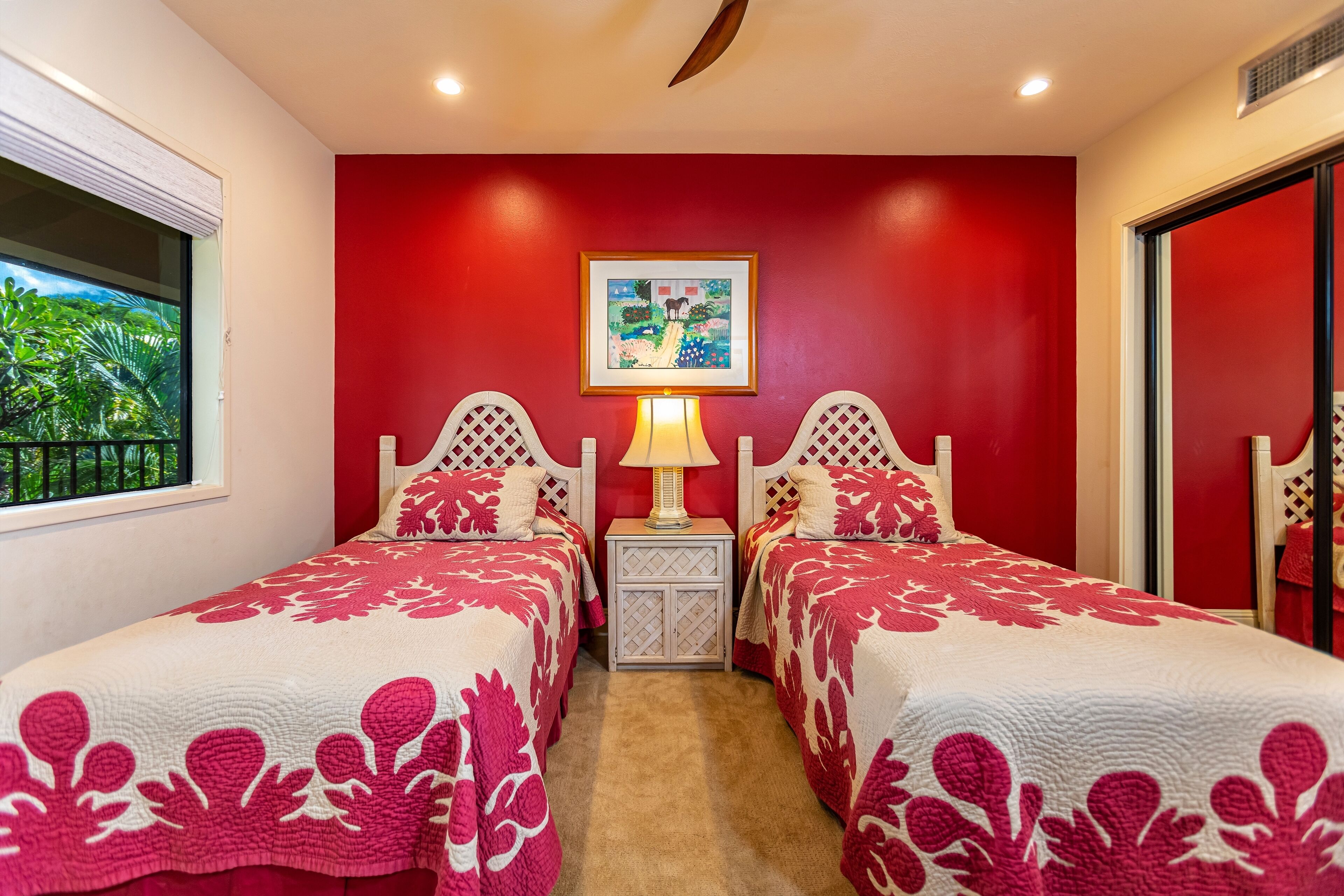 Luxurious Oceanfront Makena Surf Three Bedroom Three
