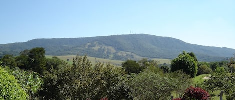 Vista da área da piscina.