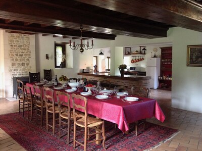 Excelentes vacaciones familiares: encanto, comodidad, cocina en una casa del siglo XVIII