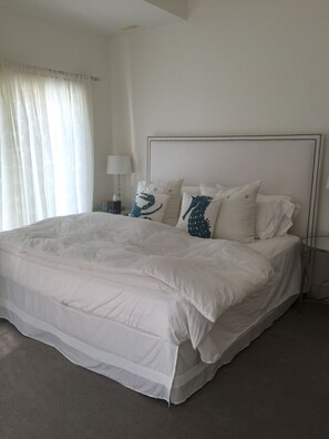 Master Bedroom w/Private Bath