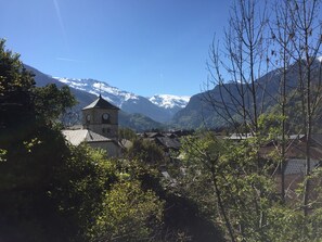 Samoëns village