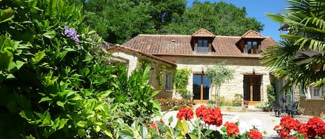 Mirabelle Cottage