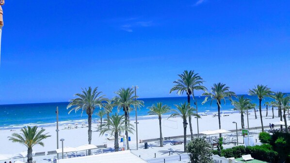 Vista a la playa o el mar