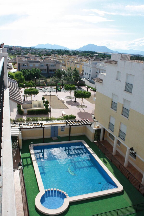 Pool 1