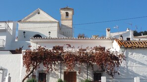 Daimalos village and church