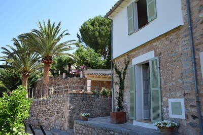 A stunning newly renovated town house with superb views.