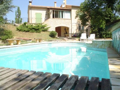Villa en Drôme provenzal con piscina climatizada y SPA