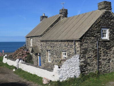Cottage Close To Beach With Sea Views