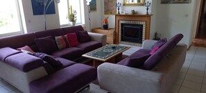 Sitting Room Area