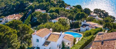 Aerial view of the villa, you can see the stunning sea views!