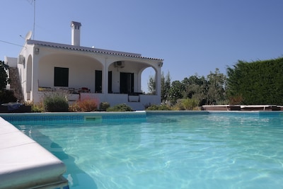 Hermosa villa en Ostuni, Puglia con piscina privada de 12m x 6m