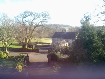 Comfortable and spacious apartment in the heart of the Peak District. 