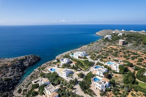 There are two closest beaches to the villa, one is the small unorganized & wild beach of  Macherida around 650 m away from the villa.