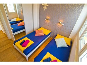 Twin bedroom