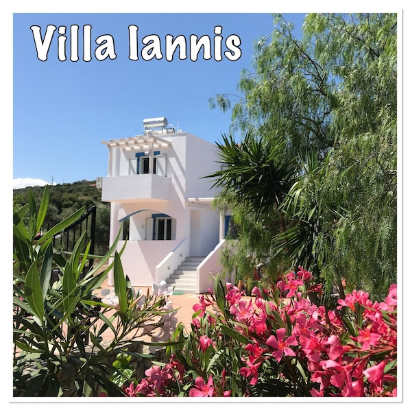 Villa Iannis, uw eigen VIP Villa voor een heerlijke zomer vakantie in Almyrida