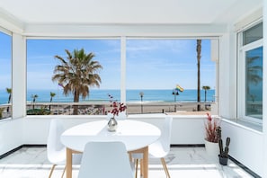 Terrasse vue sur mer