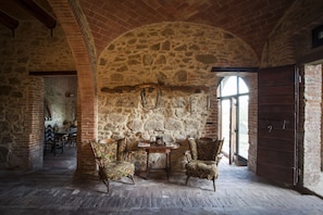 old cowshed-common living room