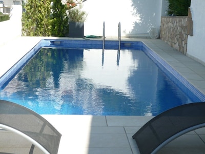 L'Escala: Casa con piscina privada, gran jardín,vistas al mar