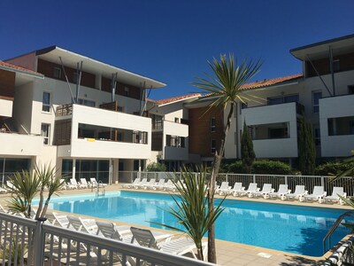 Res. Luxus 2 Pools, 350 m Strand Moliets, Ferienwohnung 6 Personen, 2 Schlafzimmer, Boden Garten