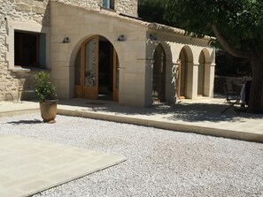  Orangery and main entrance