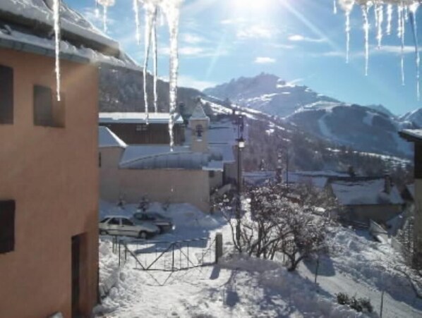 VUE DU BALCON