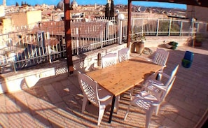 Terrace / Balcony