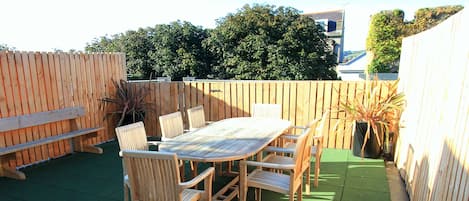 Roof Terrace - enclosed, private and sunny