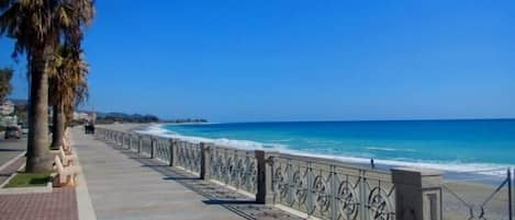 Beach Side Walk