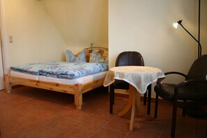 Schlafzimmer Teilansicht