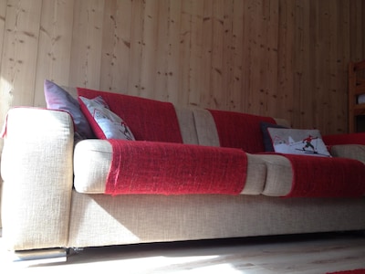 Le Pleney Large Studio, Family Friendly. Morzine, Prime location 