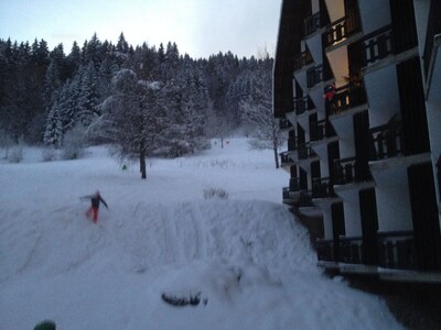 Le Pleney Large Studio, Family Friendly. Morzine, Prime location 