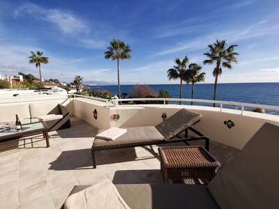 Direct access to the beach, pool, panoramic view, 100sqm terrace 