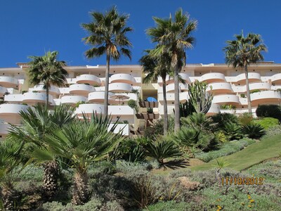 Direct access to the beach, pool, panoramic view, 100sqm terrace 