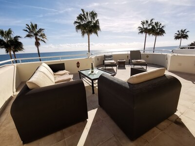 Direct access to the beach, pool, panoramic view, 100sqm terrace 