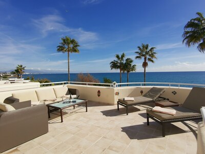 Direct access to the beach, pool, panoramic view, 100sqm terrace 