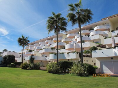 Direct access to the beach, pool, panoramic view, 100sqm terrace 