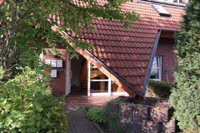 Helle Wohnung (70 qm) mit Rundumsicht direkt am Tief - Angeln, kostenloses WLAN