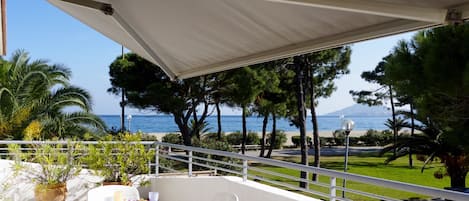 Terrasse front de mer