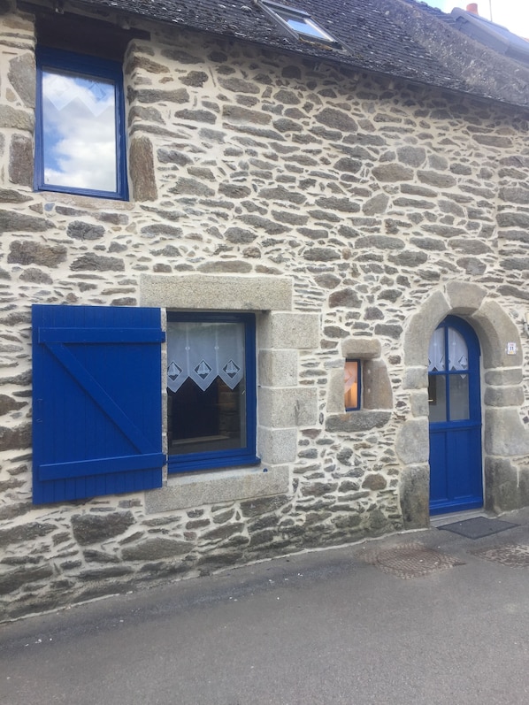 Exterior detail