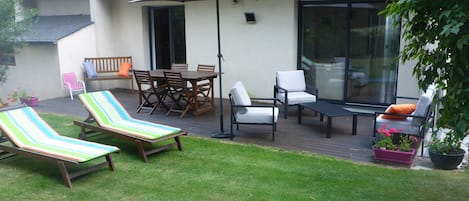 JARDIN ARRIERE DE LA MAISON
