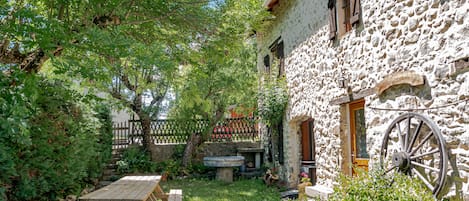 L'Oursière, le rez-de-jardin.