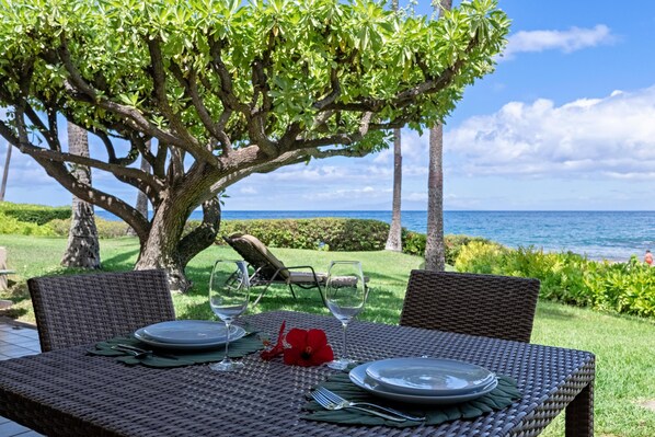 Outdoor dining