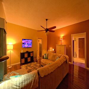 Turtleback Lake House
