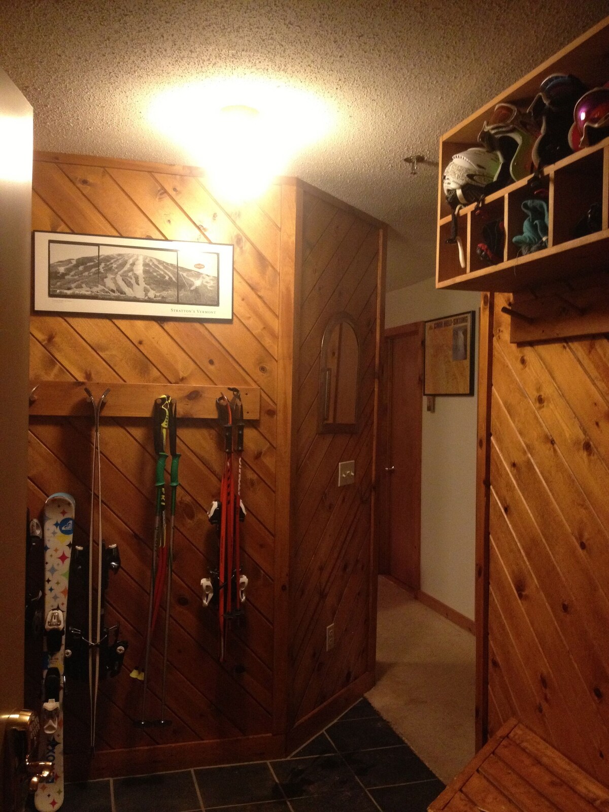 Stratton Mountain, Nearly Ski In/Ski Out, Obertal C Building, 2 Bedrooms, 1 Bath