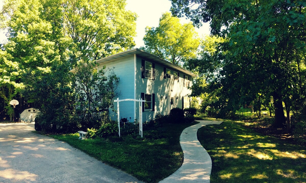Main Image