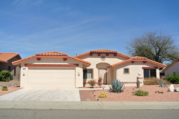 Beautiful home with well-maintained front yard