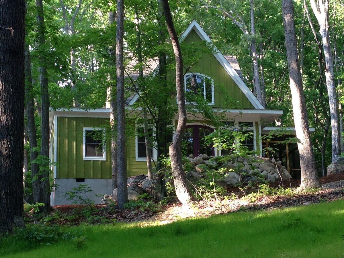Main Image