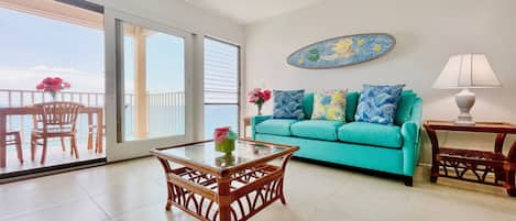 Beautifully decorated living area over looking the ocean.