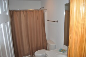 Mid level bathroom 3