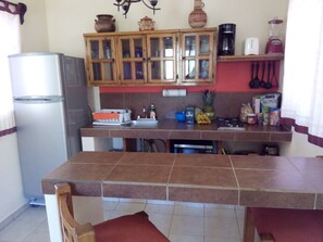 kitchenette in casita 3